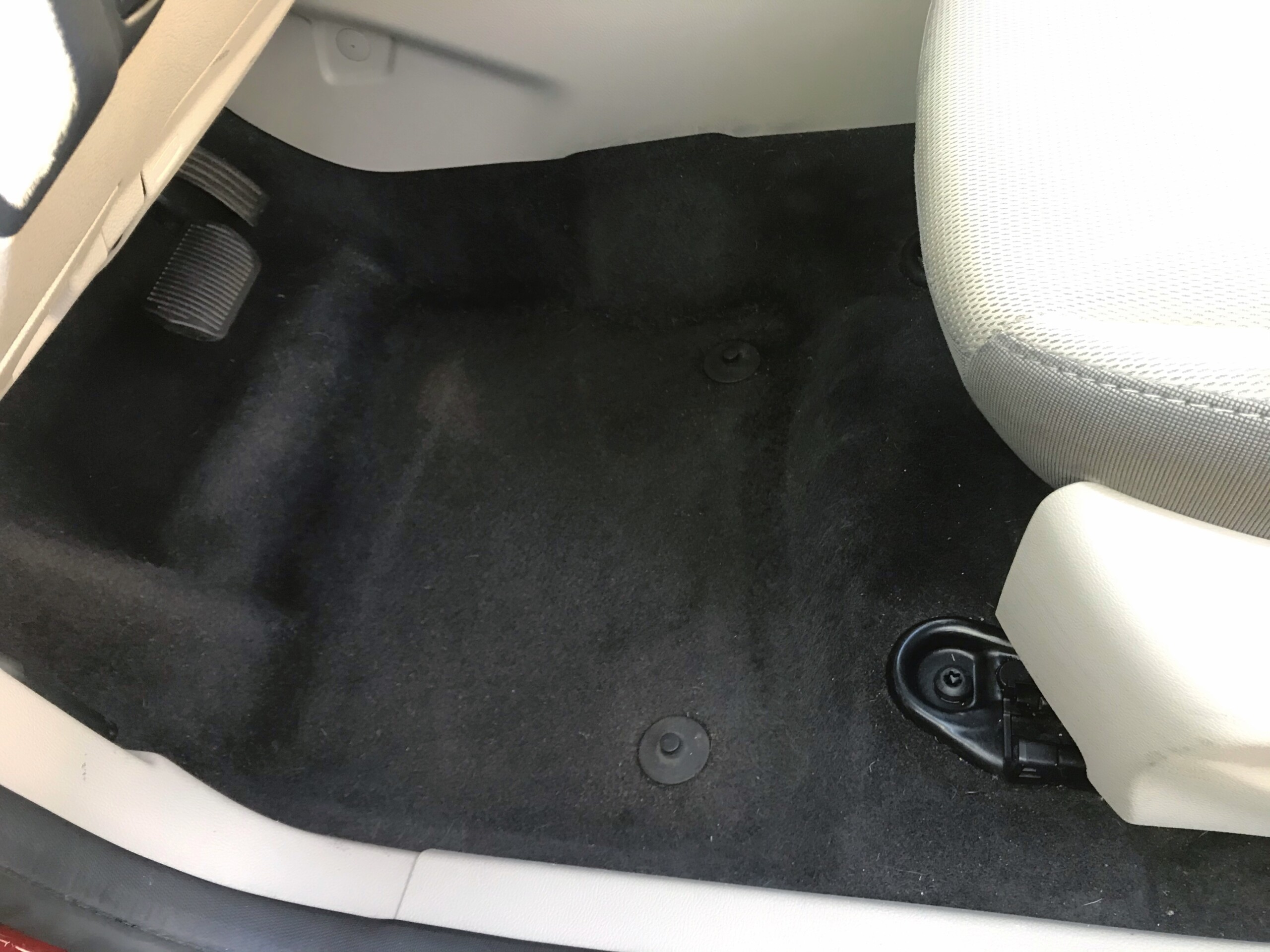 clean car carpet